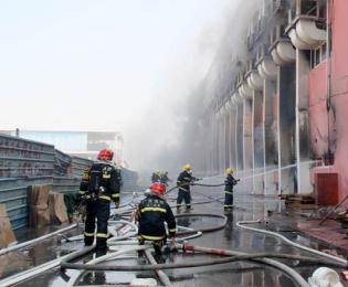 �»�˫ˮһֽ��ͻ������ ���������پ�������ʧ